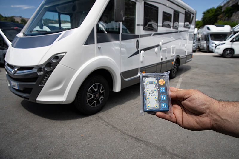 piedini sollevatori amplo