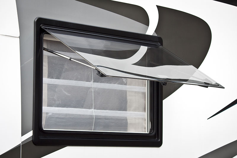 Braccetto Finestra Camper